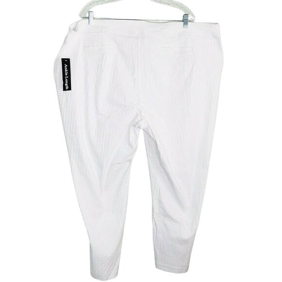 Ashley Stewart Pants Size 28 White Seersucker Ankle Length Pants New - Picture 2 of 10